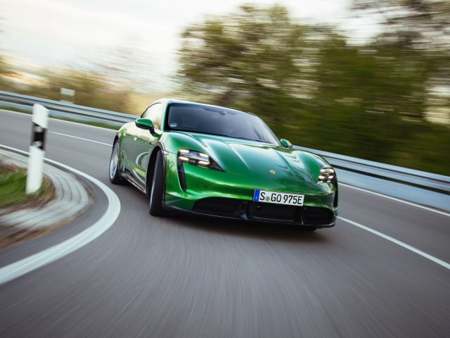 Porsche verkaufte fast 30.000 Autos mehr - Bild 1