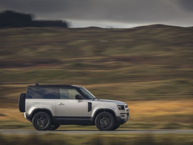 Praxistest Land Rover Defender 90: Einer wie keiner - Bild 1