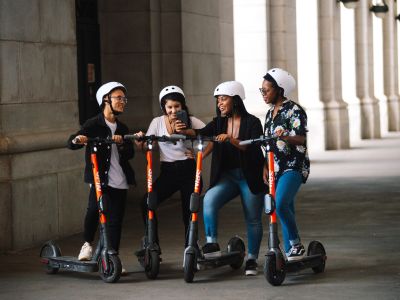 Ratgeber: Welche Regeln gelten für E-Scooter?