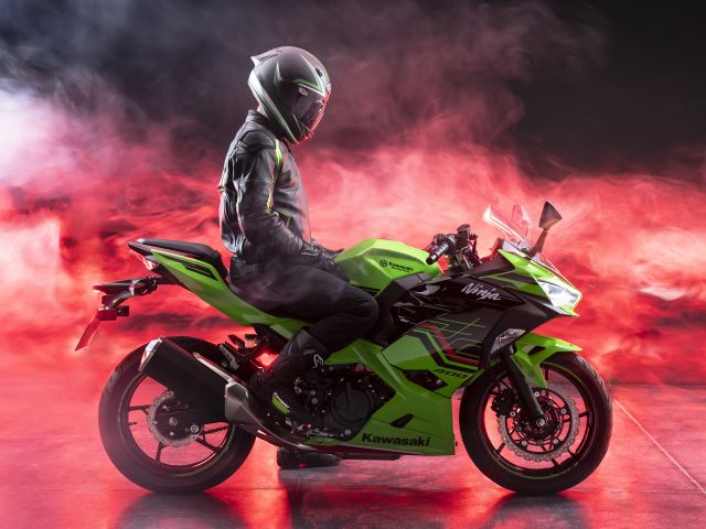 Die Kawasaki 400er kehrt zurück - Bild 1
