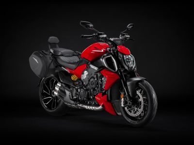 Drei Pakete für die im Rampenlicht stehende Ducati Diavel V4