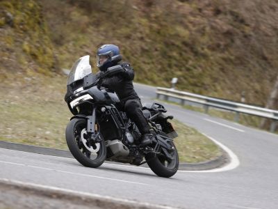 Motorräder legen zu, Roller nicht