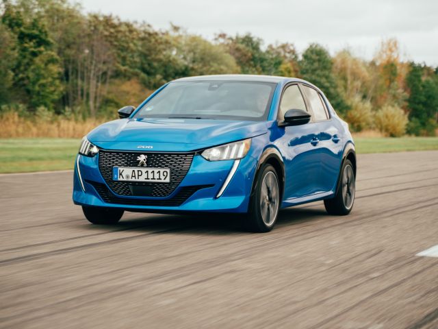 Peugeot 208 bekommt 48-Volt-Hybridantrieb - Bild 1