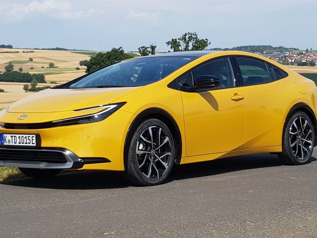 Toyota Prius: Vorzeigbarer Pionier - Bild 1