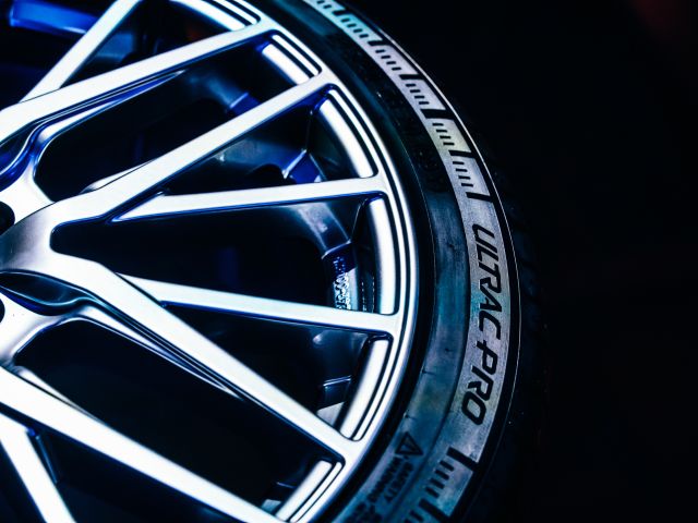 Mehr Auswahl beim Vredestein Ultrac Pro - Bild 1