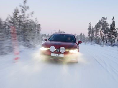 ADAC-Winterreifentest 2025: Günstig heißt oft auch gefährlich