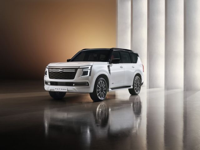 Nissan fährt in Tokio groß auf - Bild 1