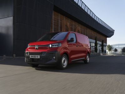 Stellantis erweitert Dieselangebot bei den Transportern