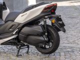 Yamaha rüstet den Tricity 300 mit einem Airbag aus - Bild 20
