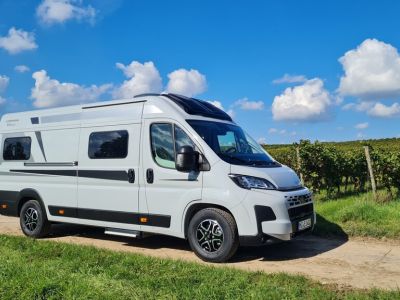 Praxistest Karmann Mobil Dexter 35 H: Flexibel schlafen, clever verstauen