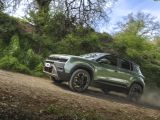 Jeep frischt den Avenger auf - Bild 2