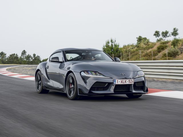 Fahrbericht Toyota GR Supra: Sportler mögen Handarbeit - Bild 1
