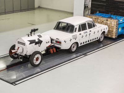 Am Anfang der Sicherheit steht 100faches Zerschellen