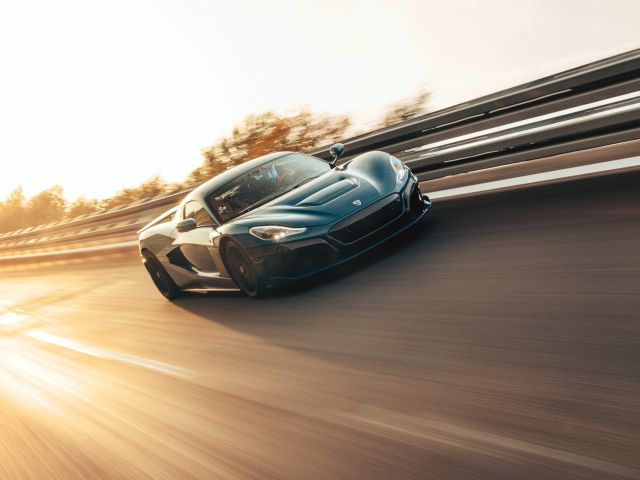 Rekord für ein Elektroauto: Rimac fährt 412 km/h - Bild 1
