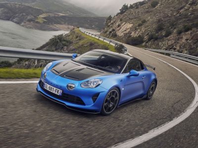 Fahrbericht Alpine A110 R: R-frischend leicht