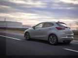 Mazda 2 rollt aktualisiert ins neue Jahr - Bild 3