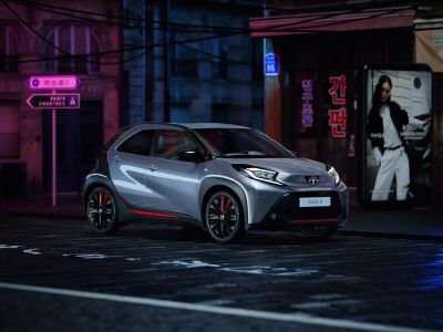 Der Toyota Aygo X geht undercover