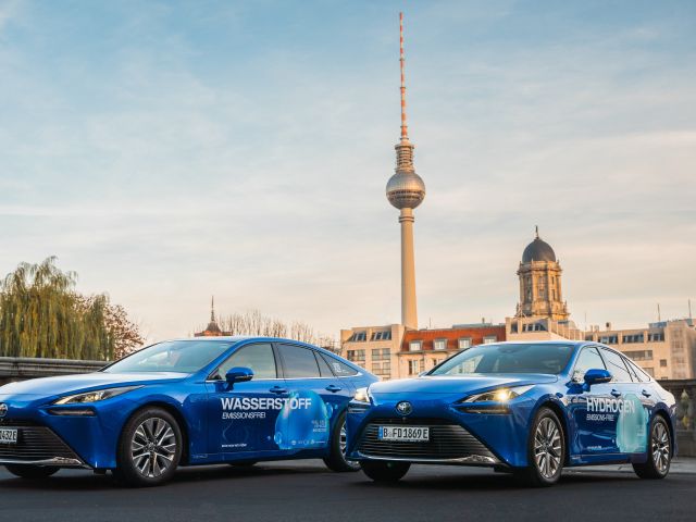 Deutschlands größte Wasserstoff-Elektroflotte fährt in Berlin - Bild 1