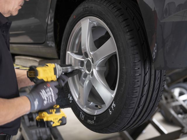Ratgeber Reifenwechsel: Ein paar Klicks für die Sicherheit - Bild 1