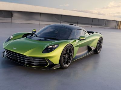Aston Martin mobilisiert 1079 PS