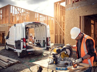 Ford Pro hat ein Auge auf Werkzeug und Maschinen