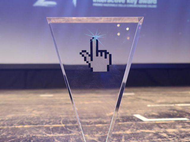 Fiat gewinnt Preis für Geschenkpapier aus Zeitungsanzeigen - Bild 1