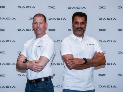 Nasser Al-Attiyah steigt in den Dacia