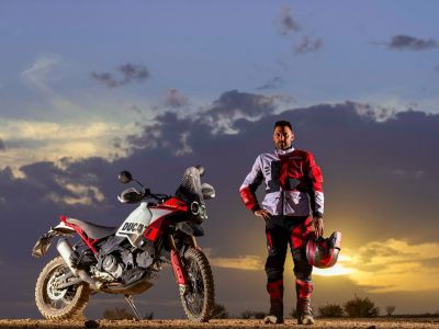 Ducati kleidet fürs Abenteuer ein