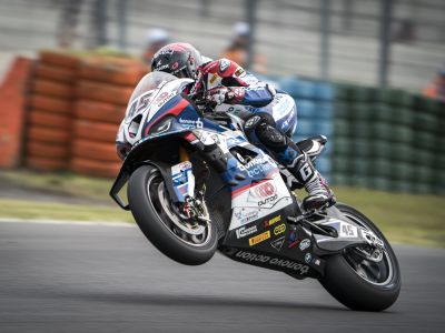 Mit klimaneutralem Kraftstoff zur Motorrad-Weltmeisterschaft