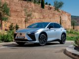 Lexus entwickelt den RZ weiter - Bild 32