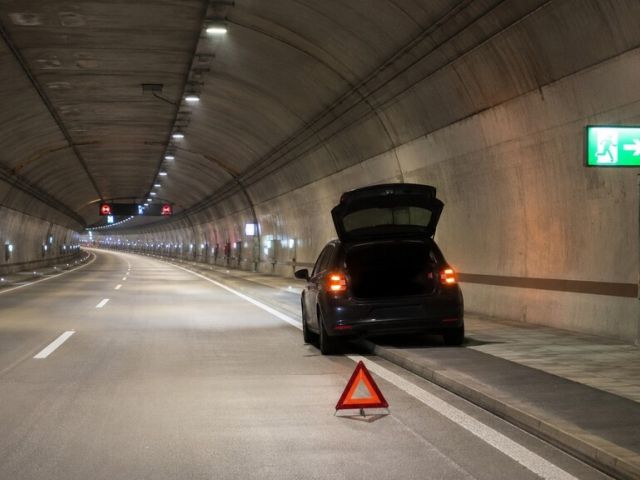 Im Tunnel die Ruhe bewahren - Bild 1