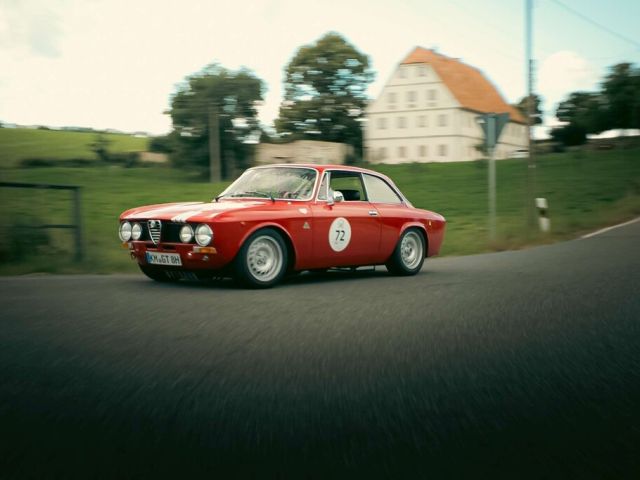 Über 60 Jahre Automobilgeschichte rollen durch Sachsen - Bild 1