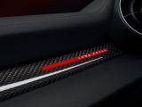 Alfa Romeo bringt Luna Rossa vom Wasser auf die Straße - Bild 33