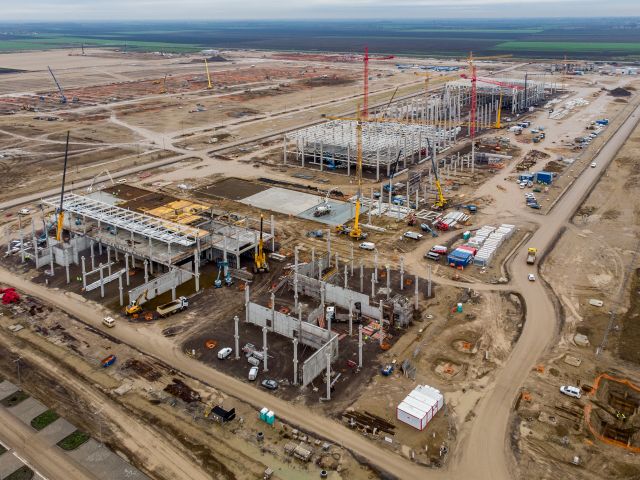 BMW baut in Ungarn auch eine Batteriefabrik - Bild 1