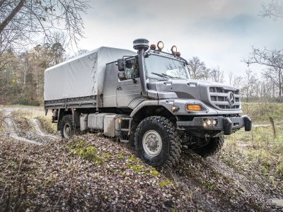 Über 100 Mercedes-Benz Zetros für die Ukraine