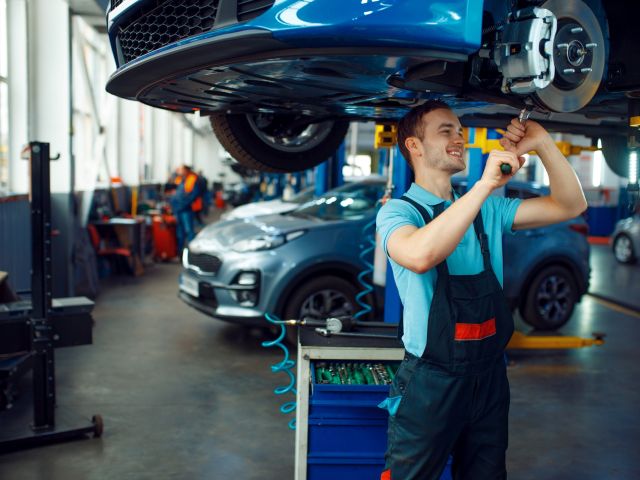Die moderne Kfz-Werkstatt: Datenzugang und Zertifizierung - Bild 1