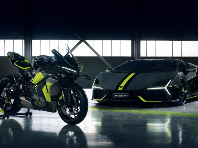 Ducati Panigale V4 trifft auf Lamborghini Revuelto - Bild 1