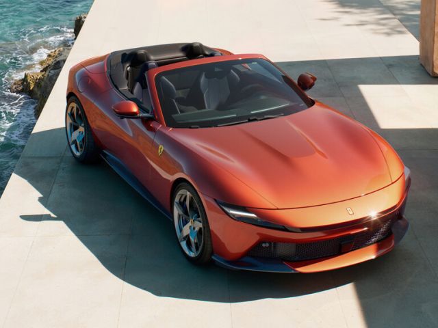 Der Ferrari Amalfi öffnet sich - Bild 1