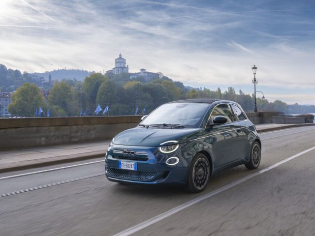 Fiat mit dickem Plus - Bild 1