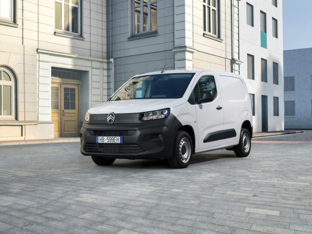 Die neuen Smart Compact Vans von Stellantis sind bestellbar - Bild 1