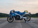 Blaue Yamaha XSR 900 GP erinnert an Christian Sarron - Bild 10