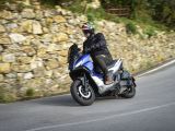 Fahrbericht Aprilia SR GT 125/200: Eine Prise Abenteuer - Bild 5