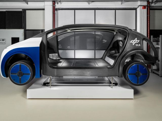 DLR-Konzeptfahrzeug mit bis zu 1000 Kilometern Reichweite - Bild 1