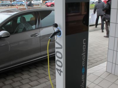 Kabinett beschließt Maßnahmen für schnelleren Aufbau der Ladeinfrastruktur 