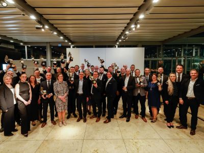 Mazda ehrt seine besten Händler