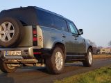 Praxistest Land Rover Defender 110: Gelände-Legende mit High-Tech-Touch - Bild 2