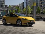 Der Toyota Prius rollt mit 100 PS mehr an - Bild 2