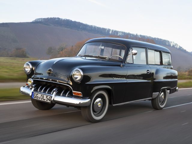 Im Rückspiegel: Als aus Limousine und Lieferwagen ein Caravan wurde - Bild 1