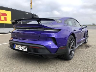 Vorschau: Zwei besonders beeindruckende Autos