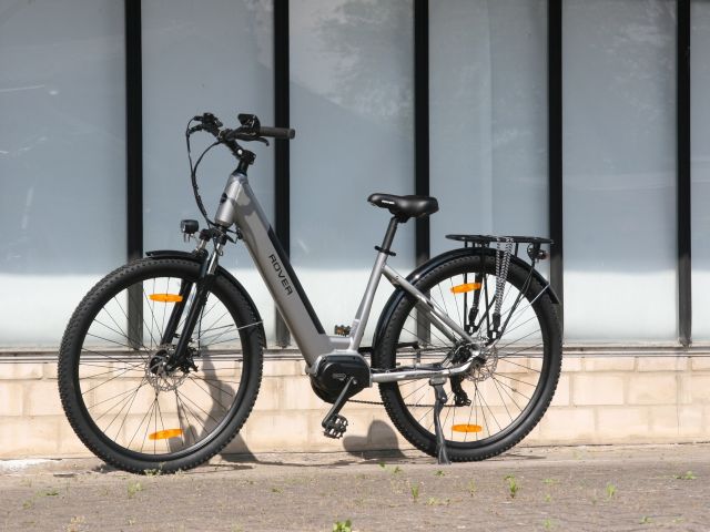 Fahrbericht Rover TLM 709: Trekkingrad für die Stadt - Bild 1